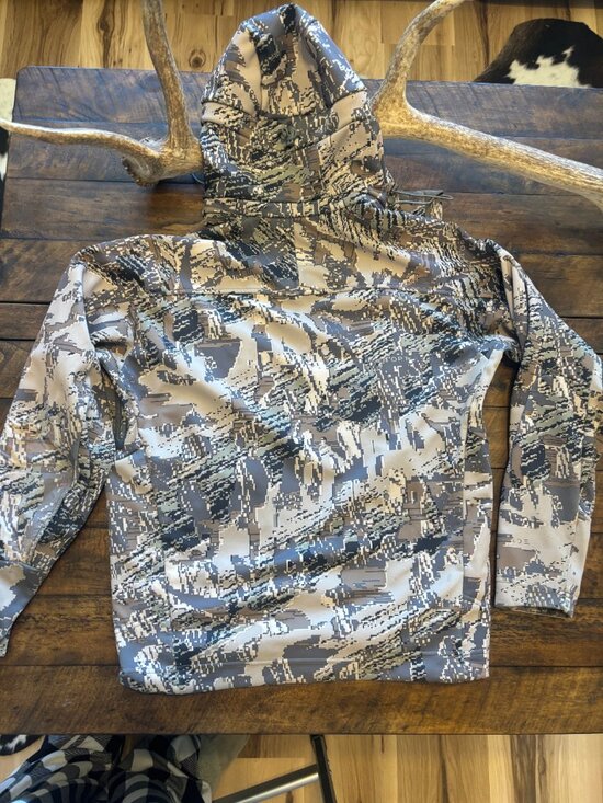 Sitka Size Medium - Picture 2 of 5